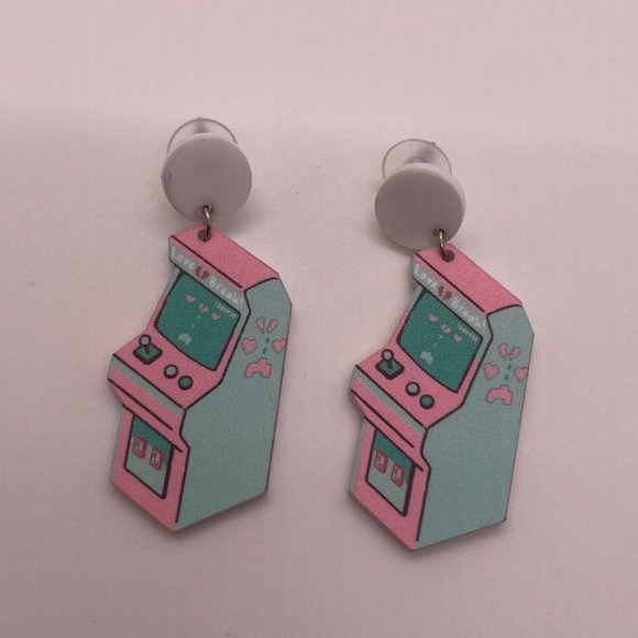 ⭐️❤️ FREE Game Console Gamer Hipster Hippie Retro Chic Glam Artsy Hip Earrings - Picture 6 of 9